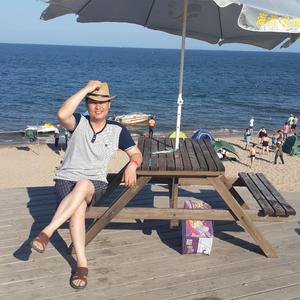 靠发小我变成顶级向导漫画免费无删减
